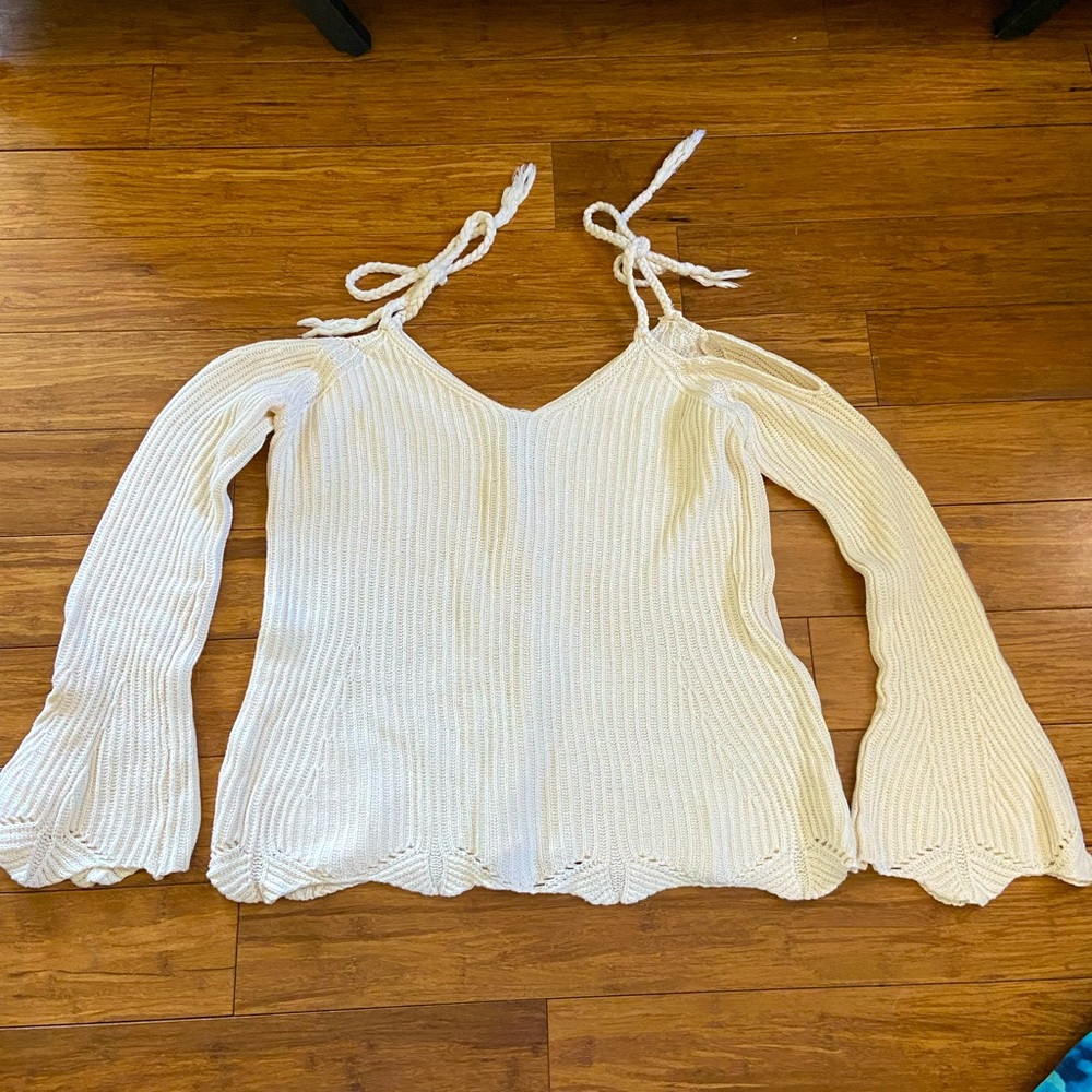 Light weight white sweater